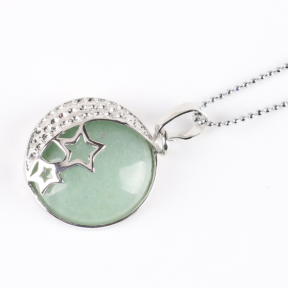 Chaîne et son Pendentif Yoga en Aventurine verte "Développement & Épanouissement" - Lune étoilée