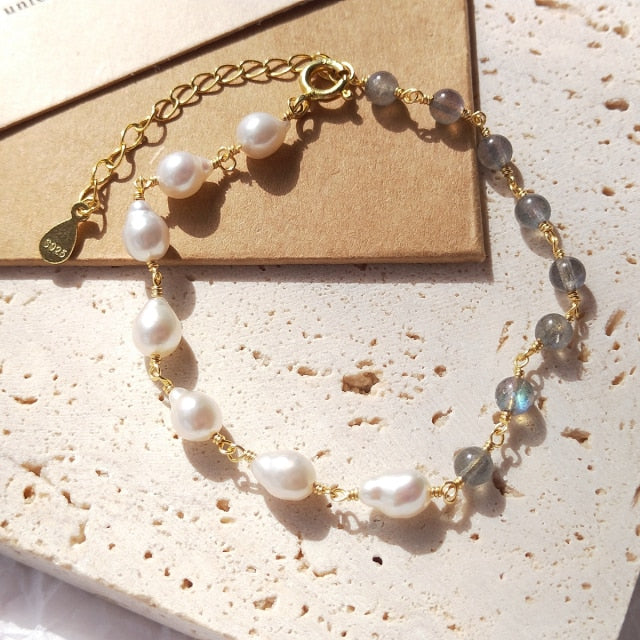 Bracelet en Perle et Labradorite "Discrétion & Modestie"