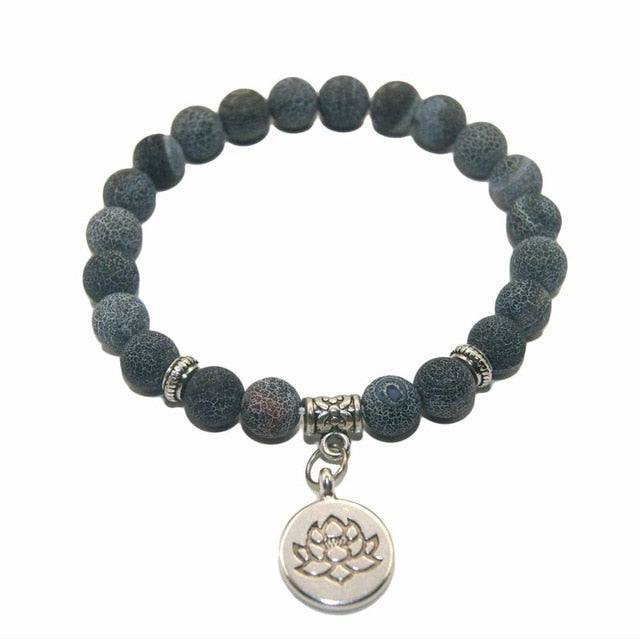 Bracelet Yoga en Agate noire "Persévérance & Protection" - Fleur de lotus